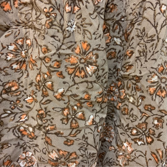 Peplum floral blouse size small - Picture 3 of 6